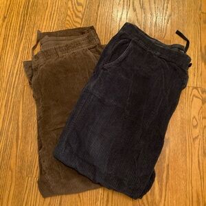 Mens, 2 PAIRS of LUCKY BRAND, XL Brown and Navy, corduroy pants.